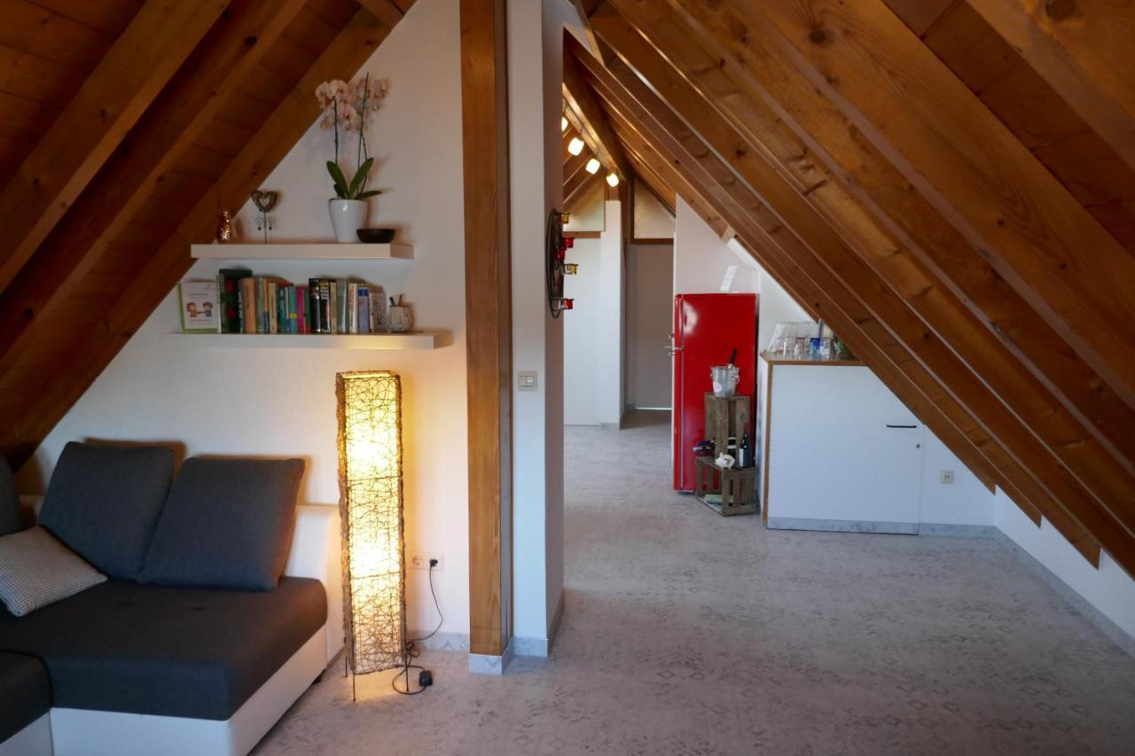 Moderne 2 Zi - Fewo Weinbergliebe Am Tuniberg Zwischen Freiburg Und Frankreich Merdingen ภายนอก รูปภาพ